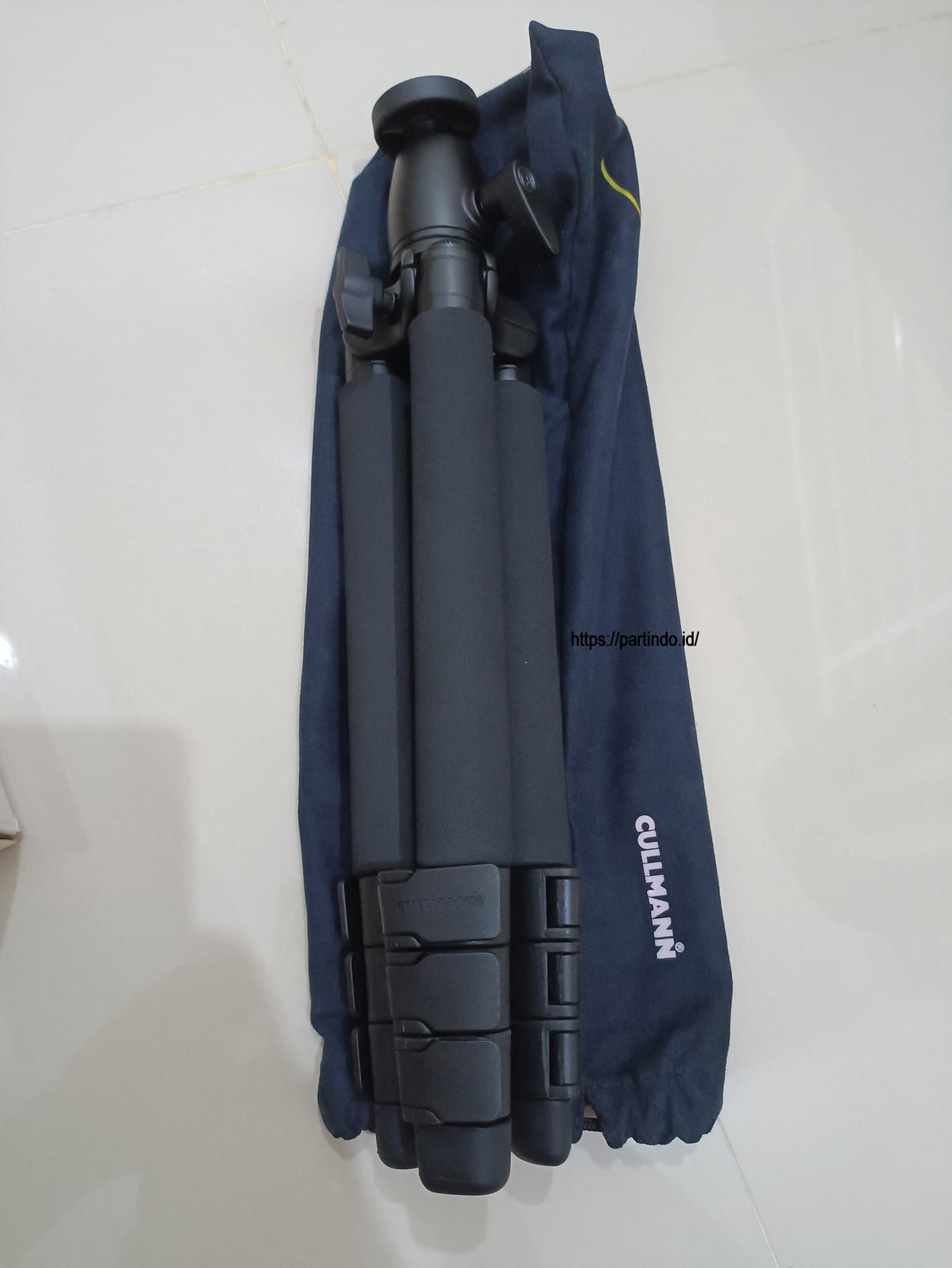 Nikon D90